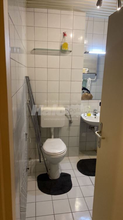 Renoviran stan za izdavanje kod Lipovog Lada — 9
