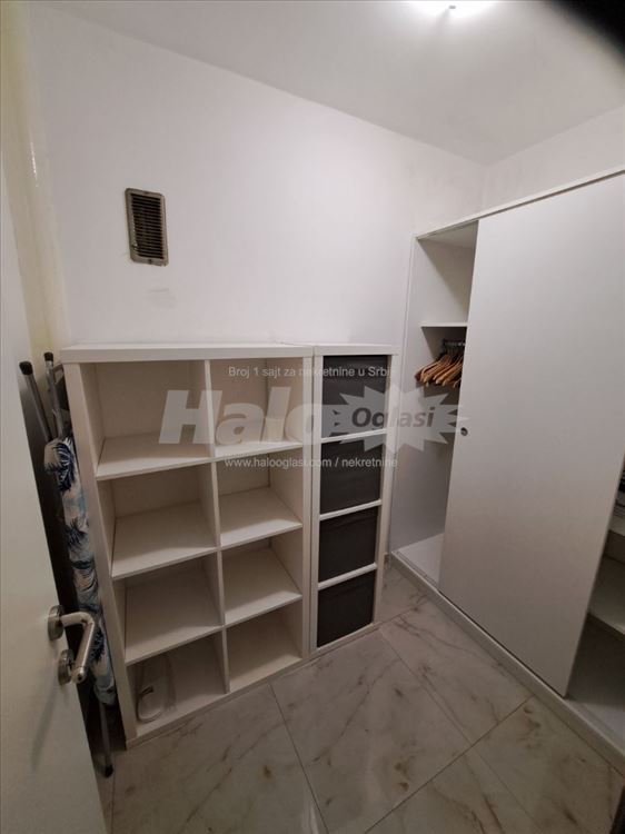 Renoviran svetao stan — 6