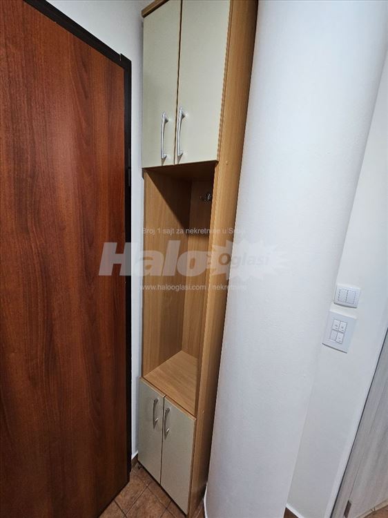 Renovirana Garsonjera Vračar Hram Svetog Save — 10