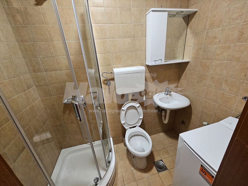 Renovirana Garsonjera Vračar — 6
