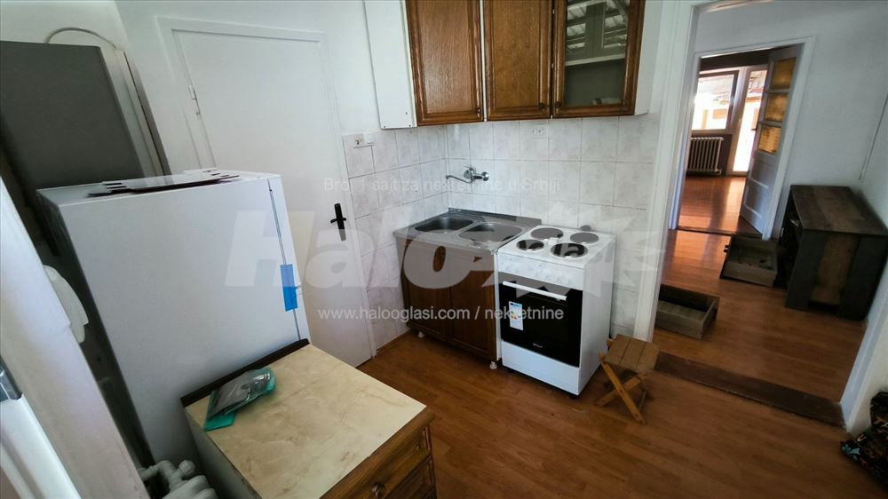 Renovirana kuća sa dvorištem u MML — 3