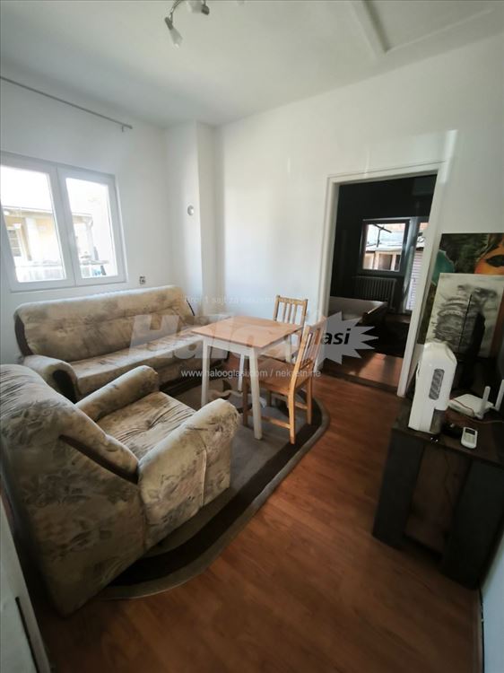 Renovirana kuća sa dvorištem u MML — 4