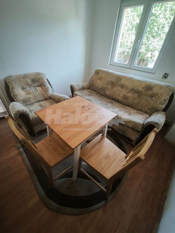 Renovirana kuća sa dvorištem u MML — 5