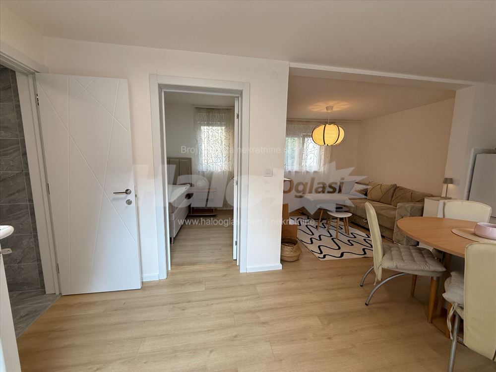 Renovirana kuća sa terasom | Zvezdara, 38 m² — 6