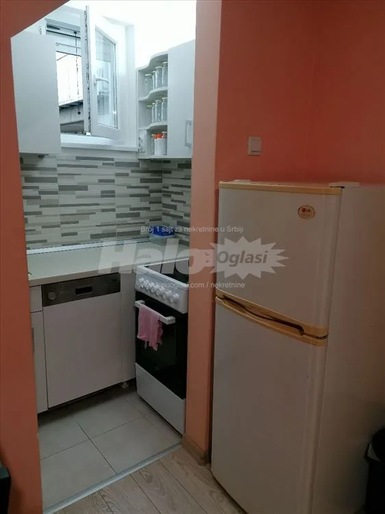 Renovirana, nameštena garsonjera — 5