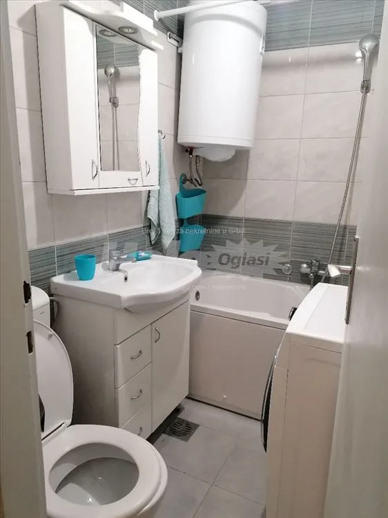 Renovirana, nameštena garsonjera — 8