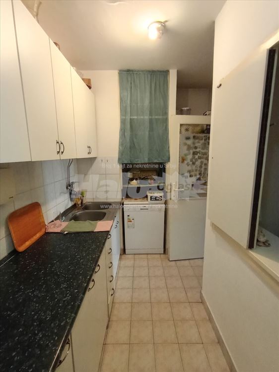 Retenzije, 2.0, 61m2, vlasnik — 8