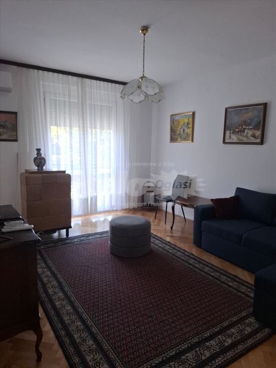 RETKO u ponudi; Gospodska Zemun, Pesacka zona — 3
