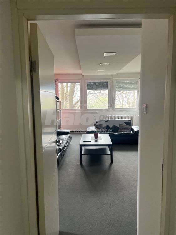Retko u ponudi,moderan svetao stan 50m2 Mirijevo — 3