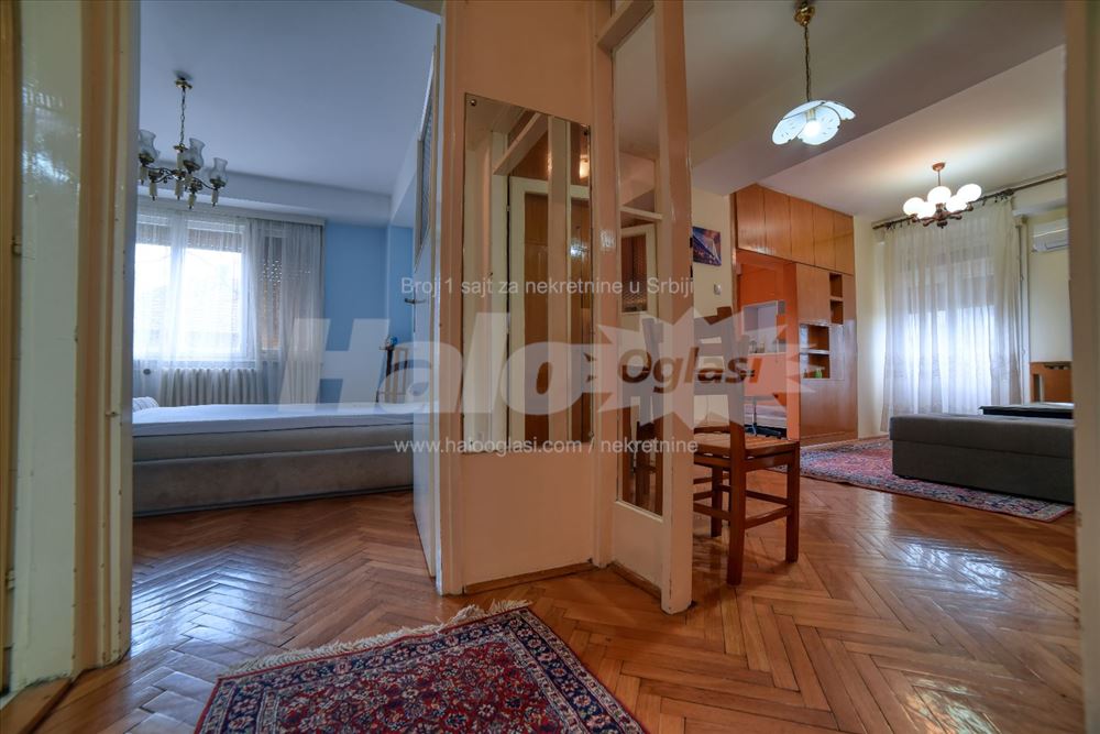 Rezervisano - Banovo brdo, Kirovljeva — 3