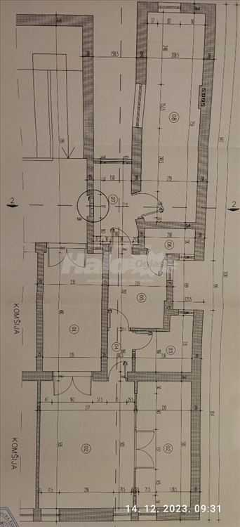 Salonac centar Narodno pozorište HITNO — 4