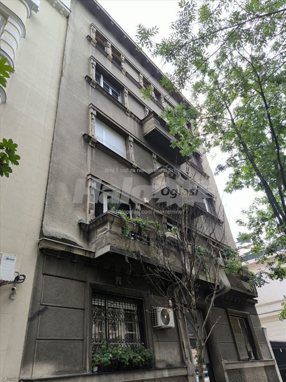 Salonac centar Narodno pozorište HITNO — 5