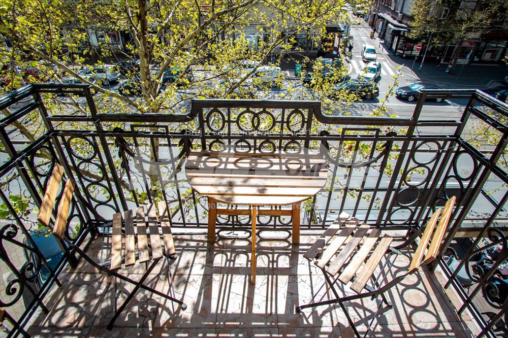 Salonac (open space) u Bulevaru blizu Vuka — 7