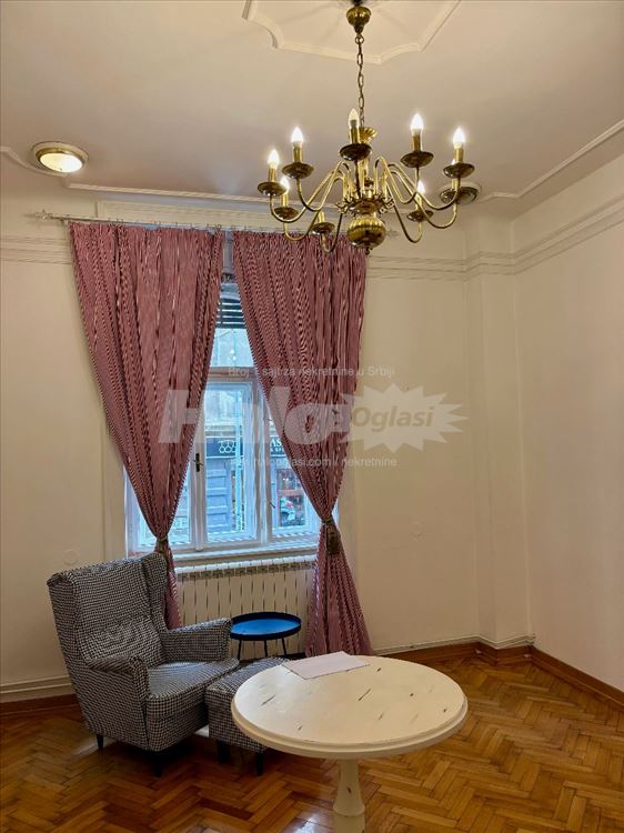 Salonac Strogi Centar Kralja Petra 60m2 — 3