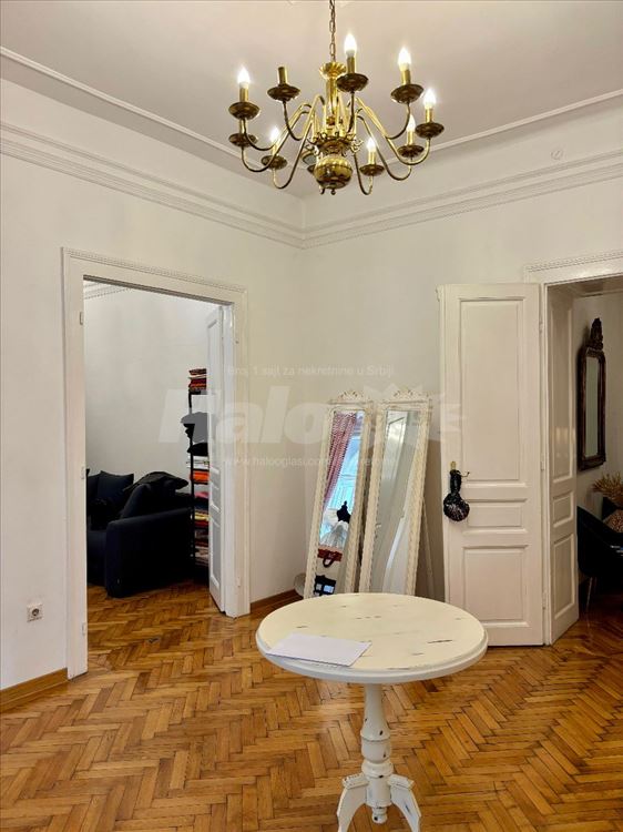 Salonac Strogi Centar Kralja Petra 60m2 — 4