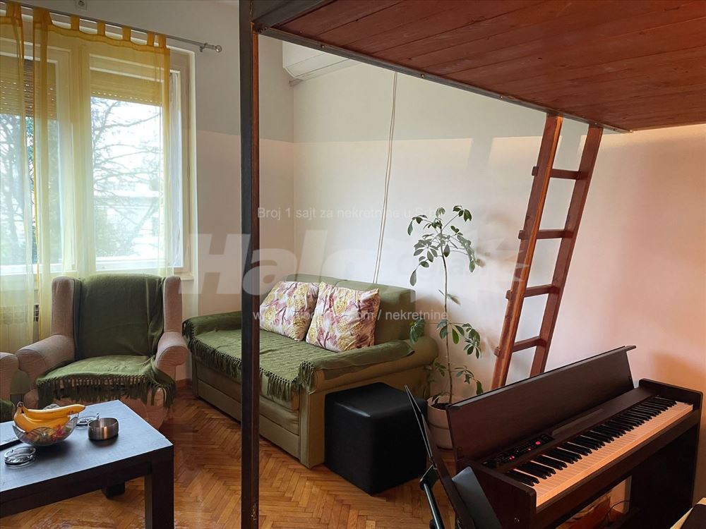 Salonac u Zemunu, 47m², 1.5 soban, 3. sprat — 8