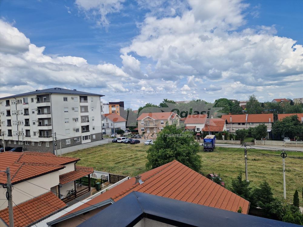 Savršen 52.06kvadrata dvoiposoban Altina — 5