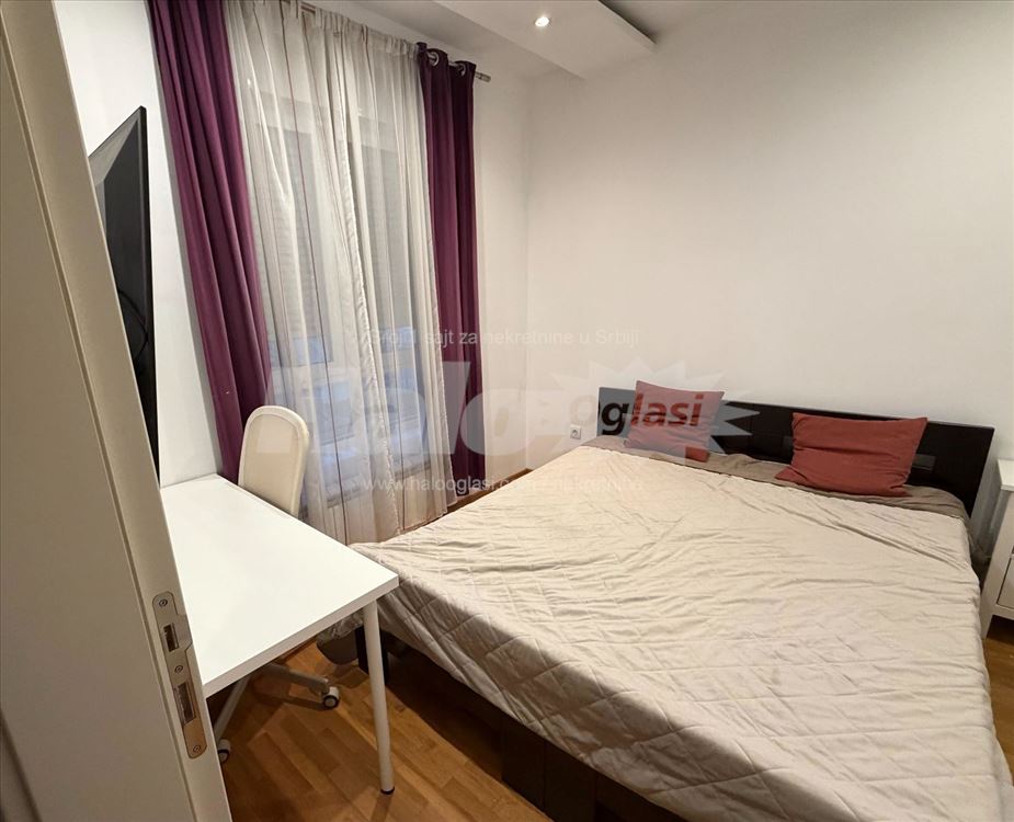 Savršeni mali stan na VRHUNSKOJ lokaciji — 6