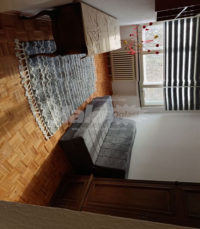 Savski venac, odlična lokacija, dvoiposoban stan — 7