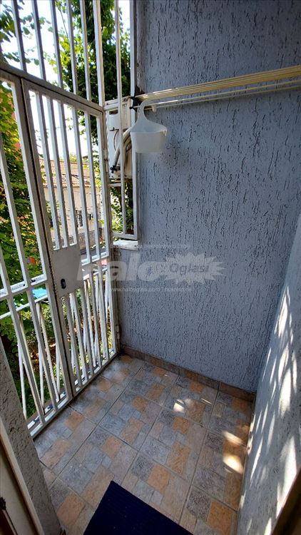 Senjak, 1.5, kod BIGZ-a, useljiv odmah — 4