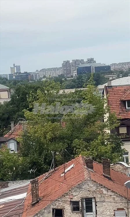 Senjak, ulica Vojislava Vučkovića, veritkala kuće — 7