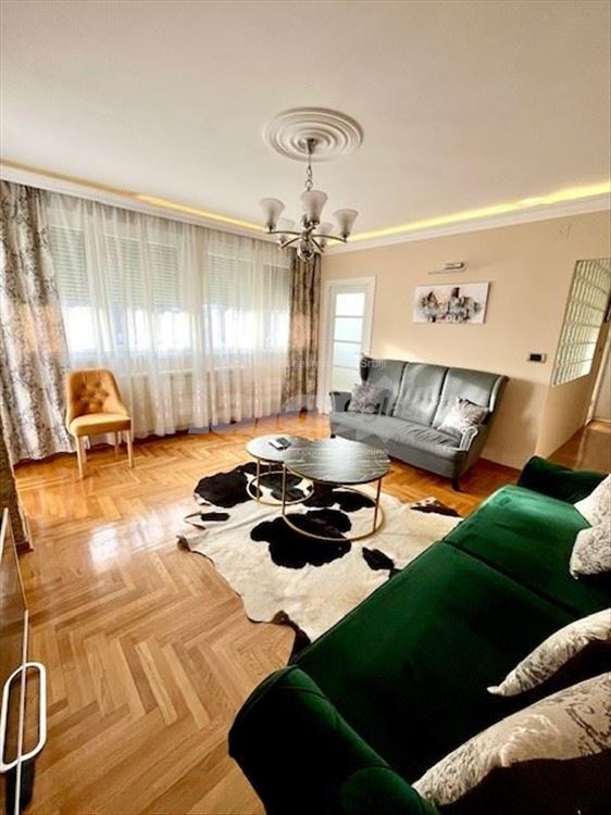 Sime Igumanova, Neimar 50m2 prvi put se izdaje — 3