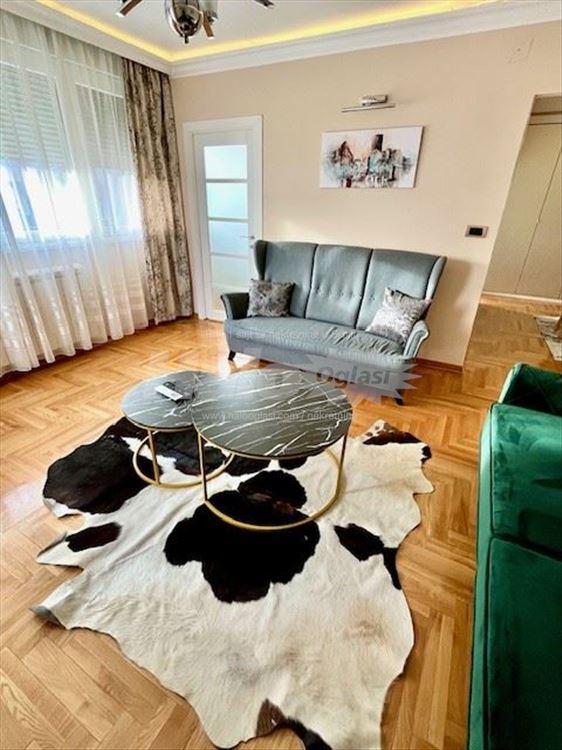 Sime Igumanova, Neimar 50m2 prvi put se izdaje — 6