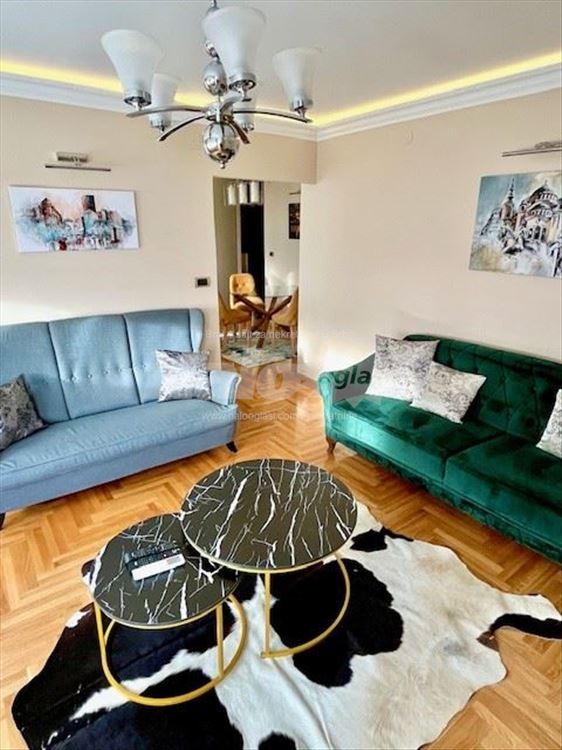 Sime Igumanova, Neimar 50m2 prvi put se izdaje — 7