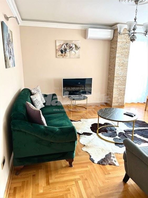 Sime Igumanova, Neimar 50m2 prvi put se izdaje — 8