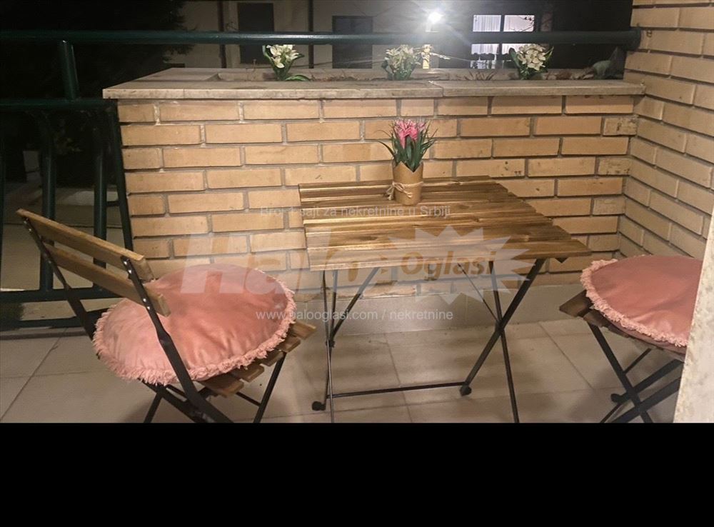 Sjajan stan, odlična lokacija!!! — 15