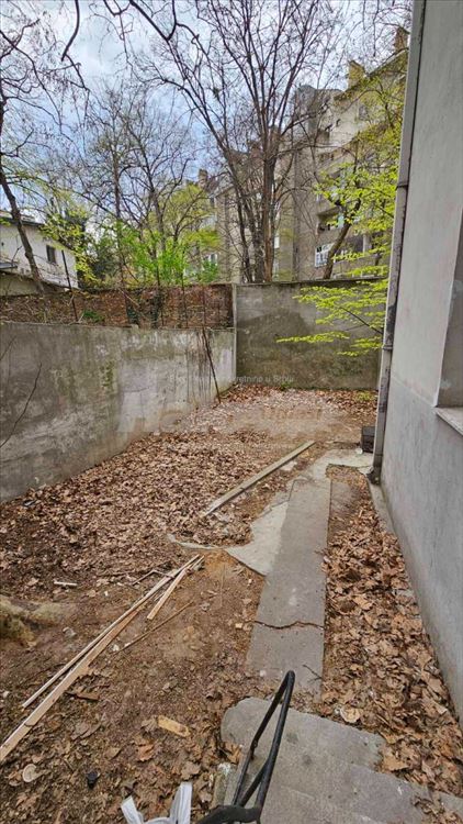Skadarlija, renoviran, idealan izdavanje — 9