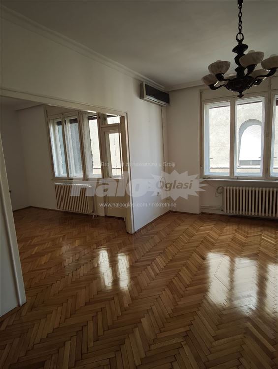 Skadarlija, Simina, stan 66 M2 — 4