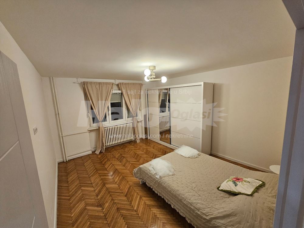 Slavija 2.5 stan, okretnica Bircaninova! — 9