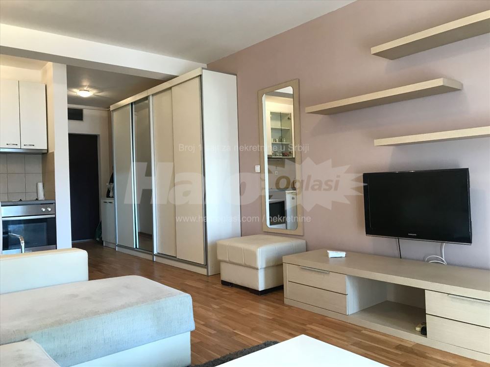 Slavija Bul oslobodjen 7 IV/VII nov opremljen 37m2 — 2