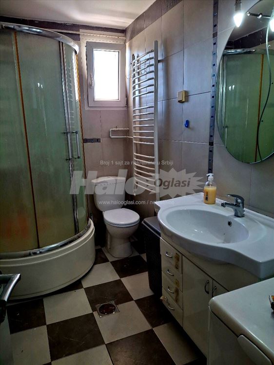 Slavija ,centar , izdajem 2.0 50m2 630e VLASNIK — 3