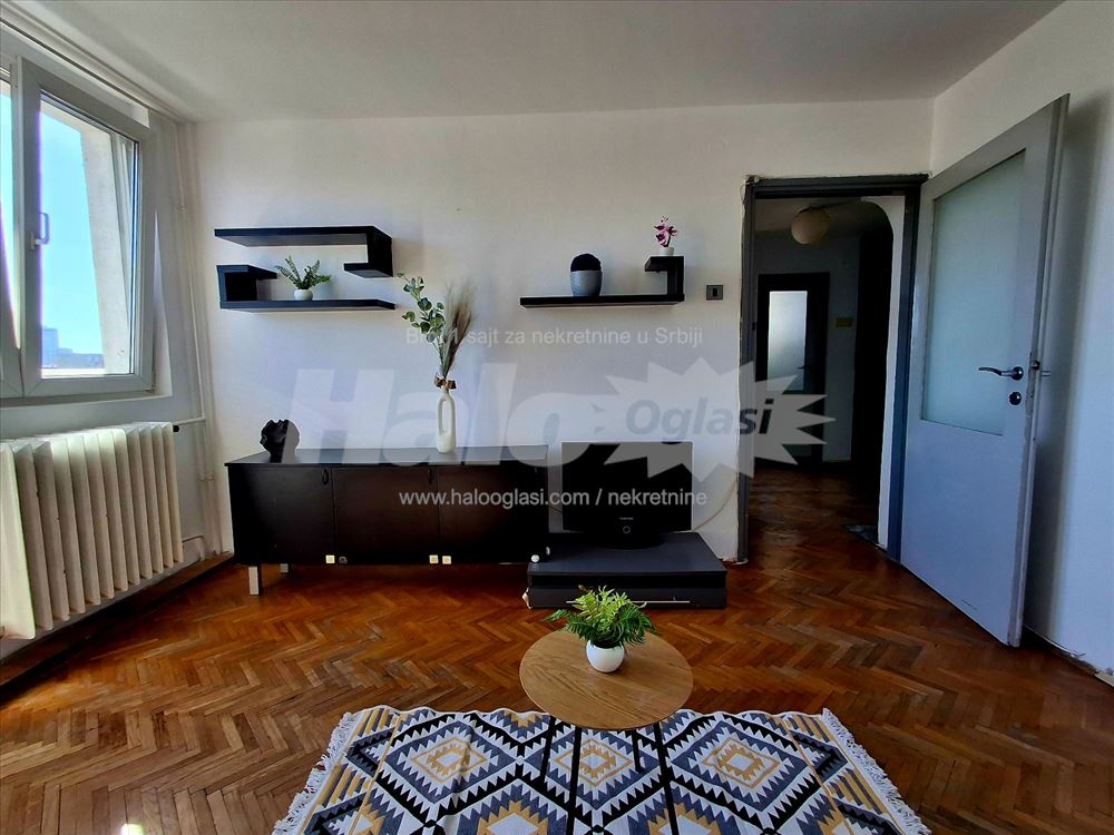 Slavija ,centar , izdajem 2.0 50m2 630e VLASNIK — 4
