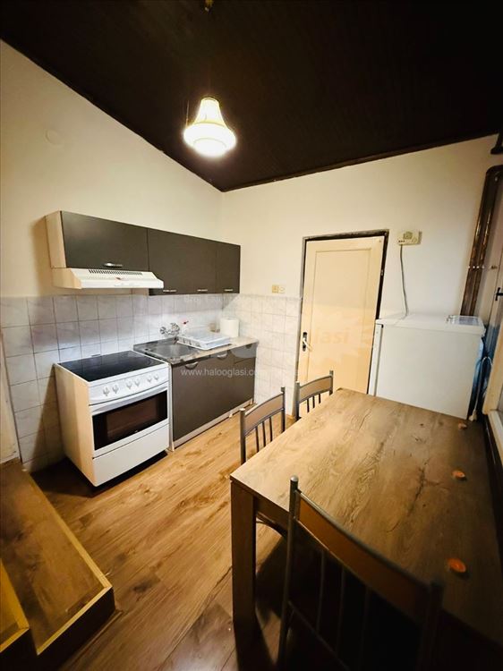 Smestaj za radnike- Zemun, Kalvarija 45m2 — 3