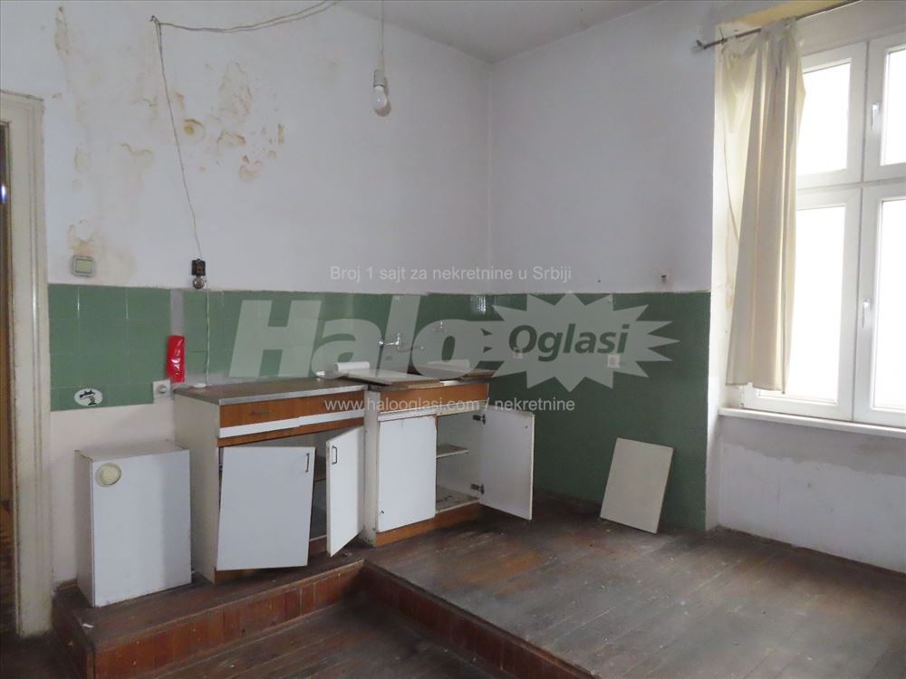SNIŽENO Salonski stan pored Skupštine — 4