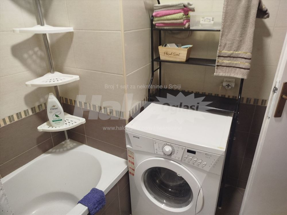 Sredjen stan 56m2 Sava Burića, Zemun (vlasnik) — 10