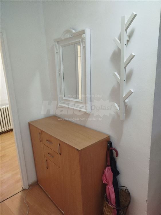 Sredjen stan 56m2 Sava Burića, Zemun (vlasnik) — 11