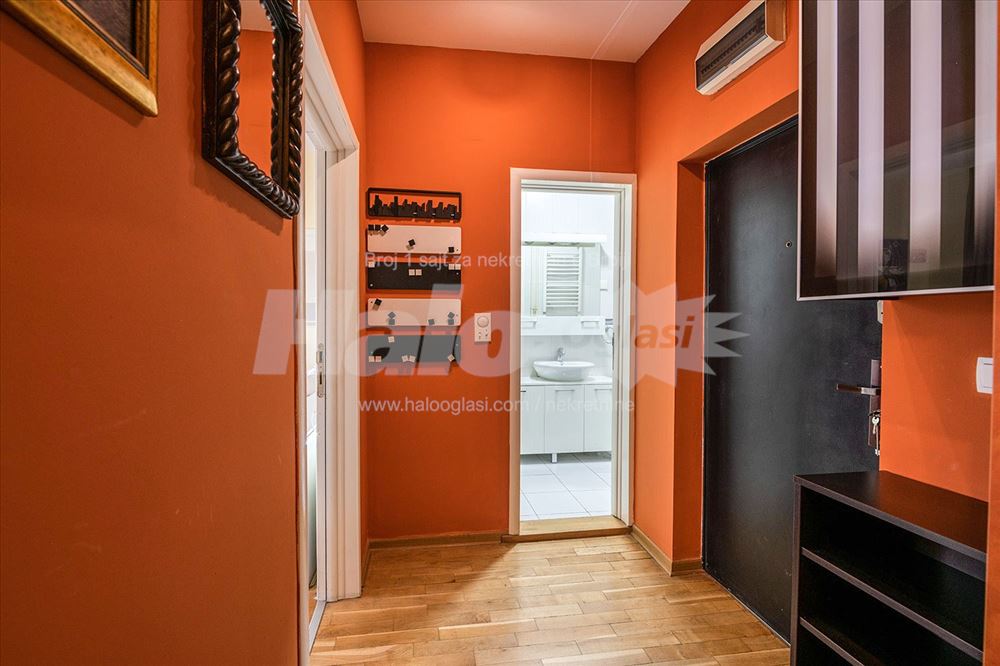 Sređen, moderan dvosoban u stan u Južnom bulevaru — 9