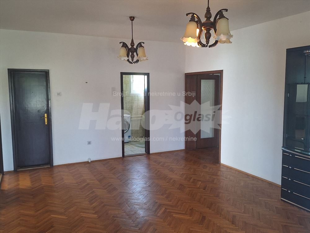 Sremčica, stan u kući, 130m2 — 5