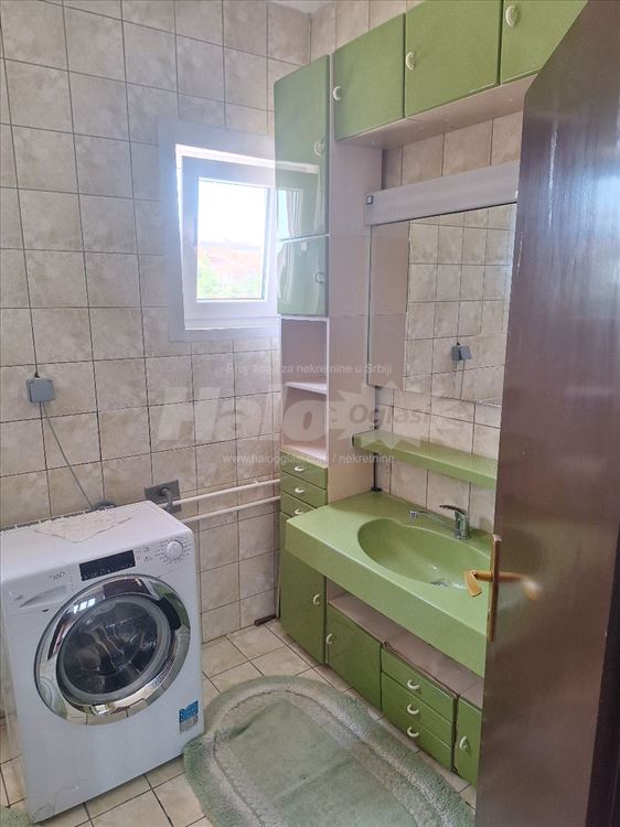 Sremčica, stan u kući, 130m2 — 10