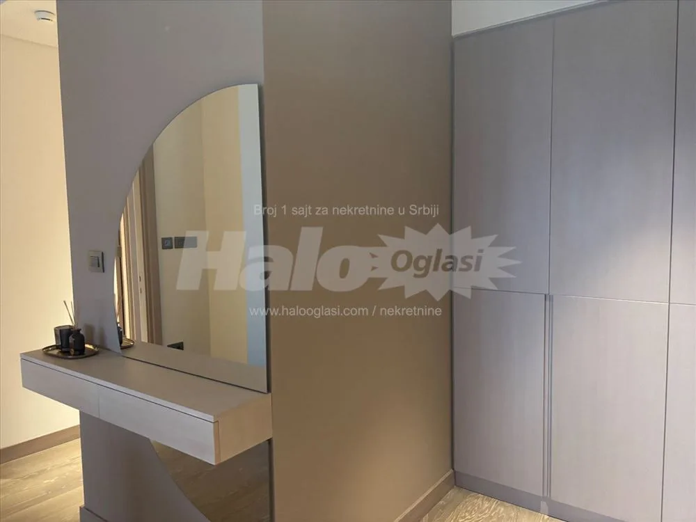 St. Regis Kula|Pogled na reku i Kalemegdan — 14