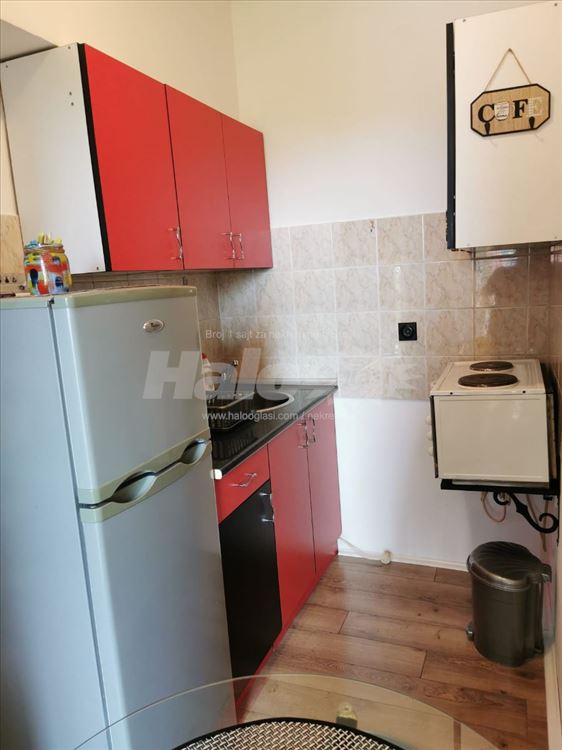 Stan 0,5- Karaburma centar — 6