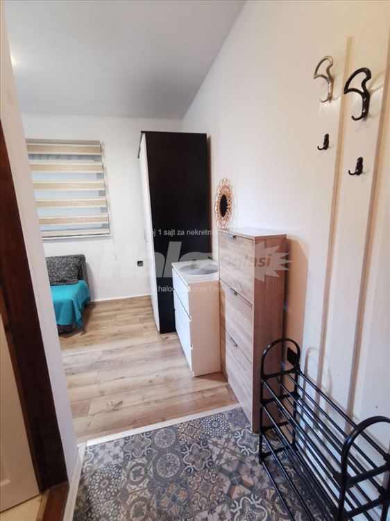 Stan 0,5- Karaburma centar — 8