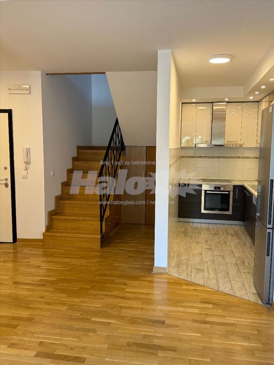Stan 144m2 - Zemun - Laze Jovanovic Porcija - NOV — 4