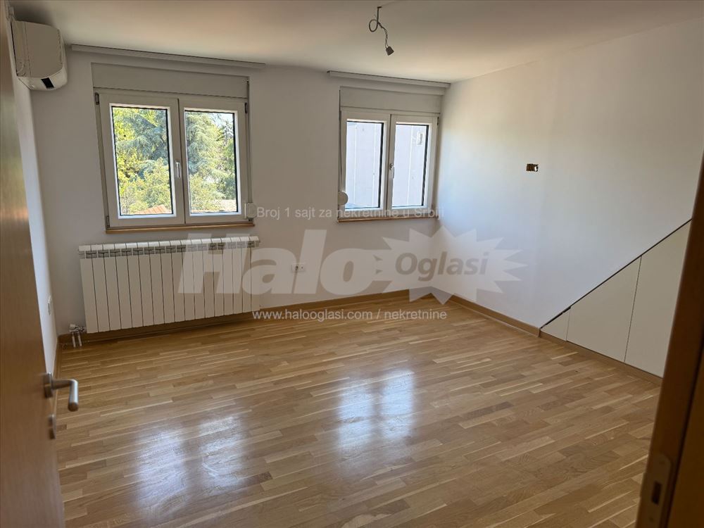 Stan 144m2 - Zemun - Laze Jovanovic Porcija - NOV — 14