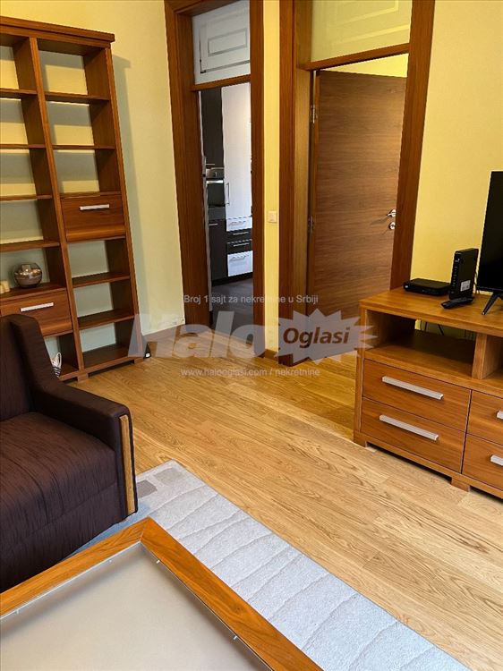 Stan 2.0, Dedinje, 44 m2 + parking mesto — 5