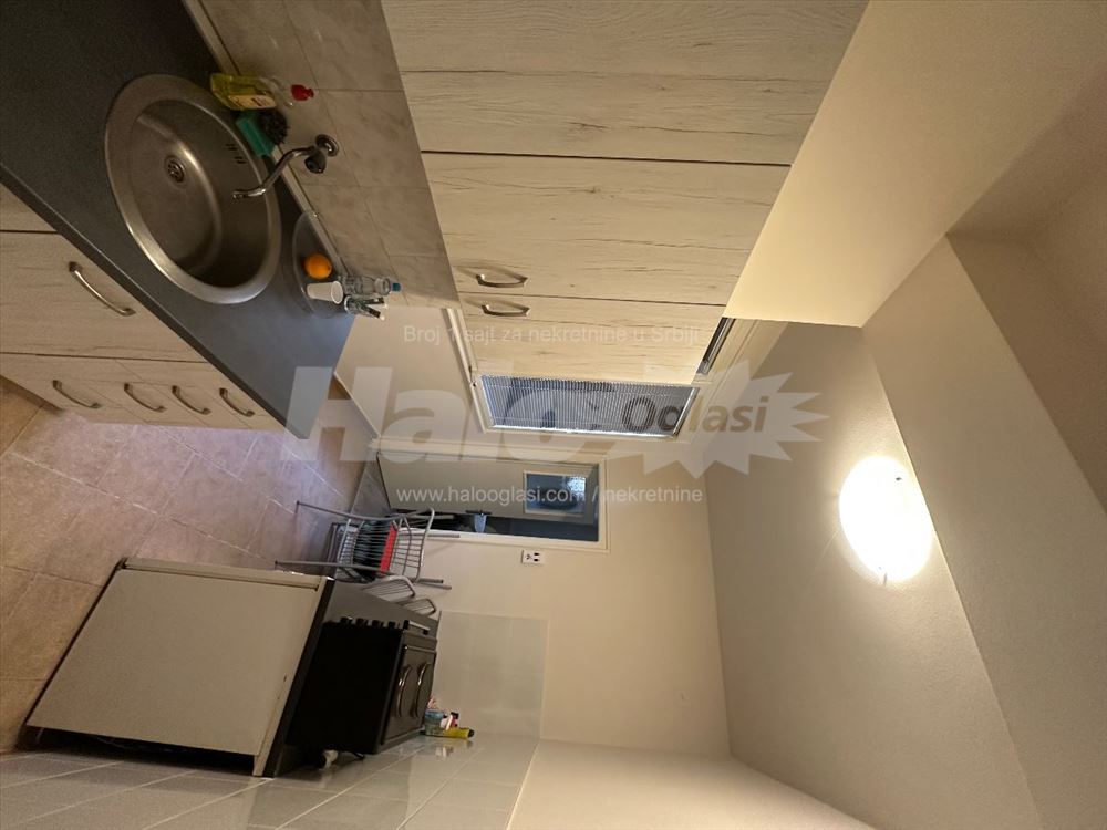 Stan 30 m2 u Centru grada kod Saborne Crkve — 5